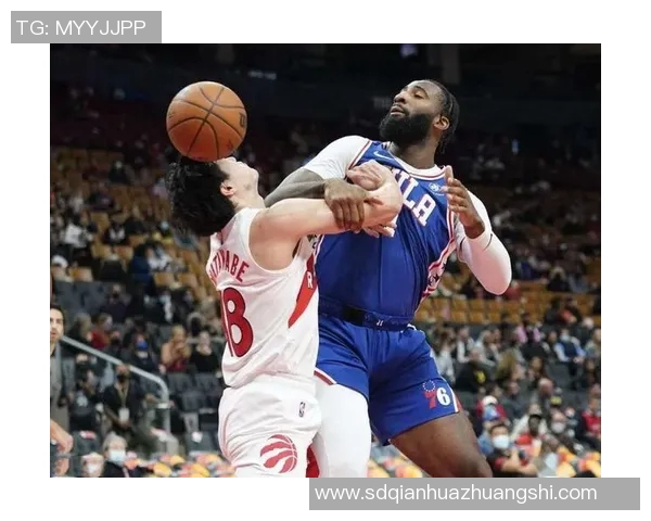 篮网内线双塔组合威力惊人，双双砍下两双数据